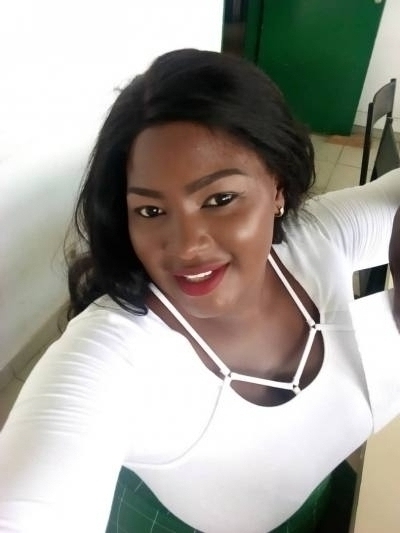 Dora 33 ans Libreville Gabon
