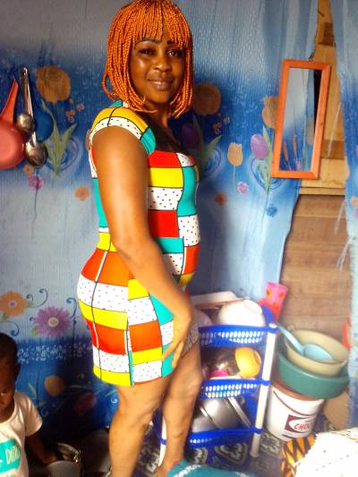 Jeanne 41 years Kribi Cameroon