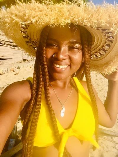 Thérèse Site de rencontre femme black Madagascar rencontres célibataires 33 ans
