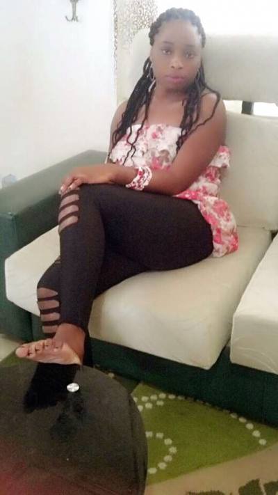 Dorcas 31 ans Brazzaville Congo