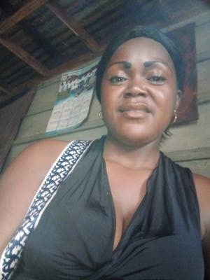 Nadine 41 ans Yaoundé 4 Cameroun