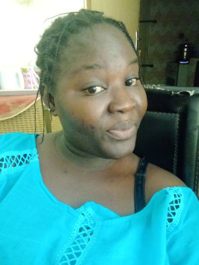 Cathi 31 ans Mbour Sénégal