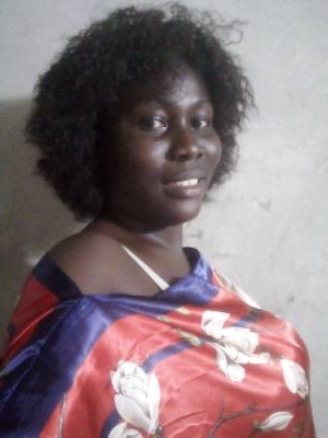 Alida 34 ans Grand Bassam Côte d\'Ivoire