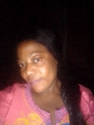 Pauline 40 ans Belabo Cameroun