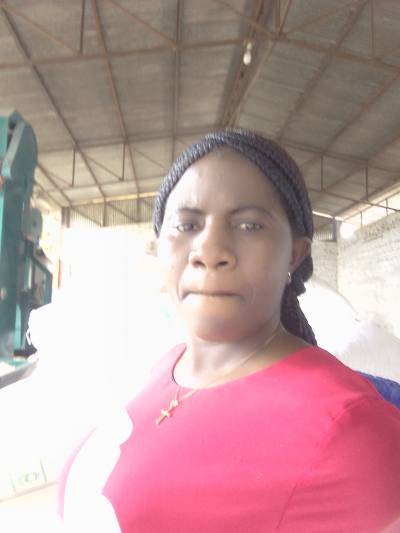 Marie hermine 36 years Mbalmayo Cameroon