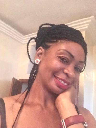 Anastasie 39 ans Yaounde Cameroun