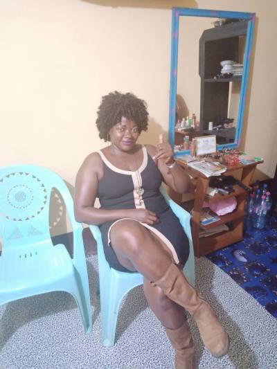 La reine 38 ans Sud  Cameroun