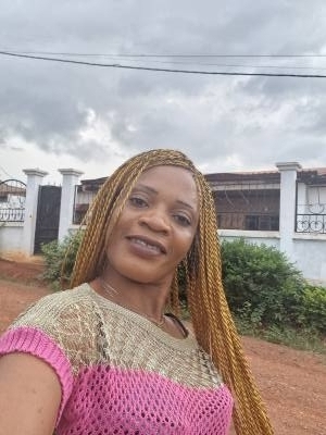 Amandine 39 Jahre Centre  Kamerun