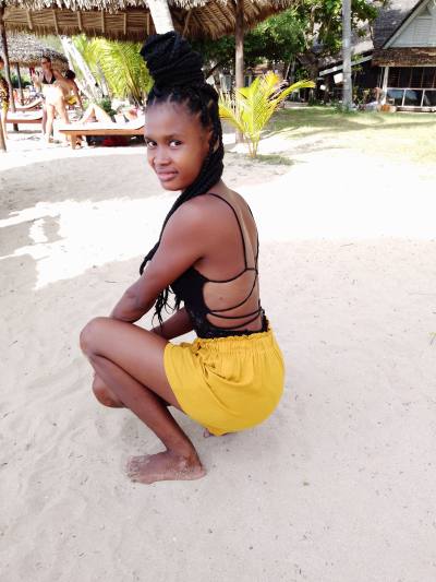 Delphine 29 ans Nosy Be Madagascar