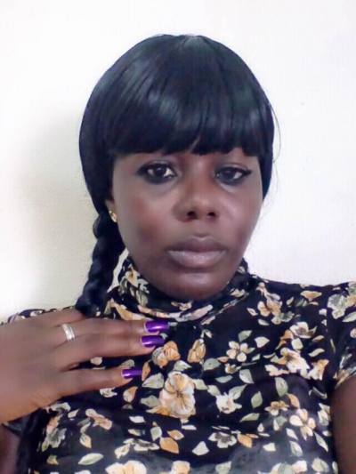 Yvette 37 years Littoral  Cameroon