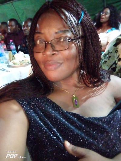 Martine 44 ans Douala 3 Cameroun