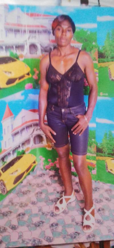 Kathy 50 ans Yaounde Cameroun