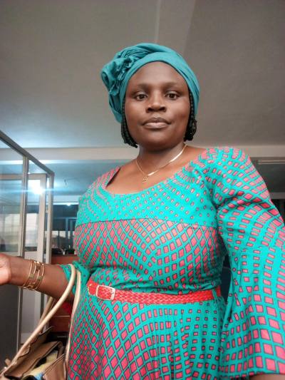Marie 37 ans Bafoussam Cameroun