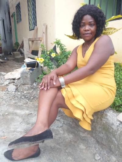 Honorine 38 ans Yaoundé  Cameroun