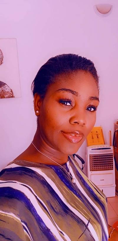 Nadia 32 ans Cotonou  Bénin