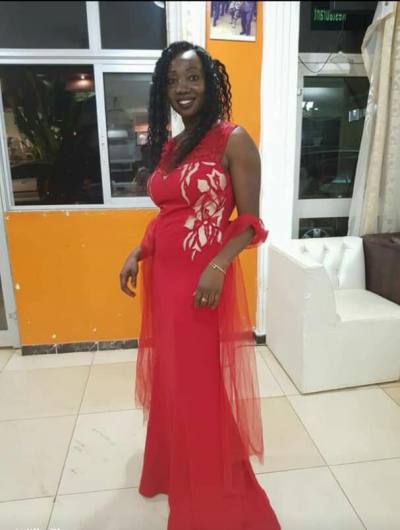 Joelle 42 ans Yaounde Cameroun