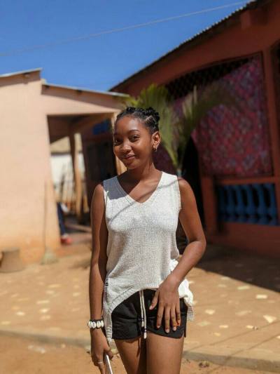 Samira 21 years Nosy Be Madagascar