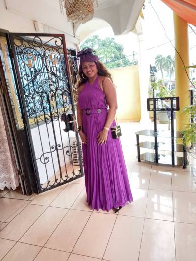 Leontine 53 ans Younde Cameroun