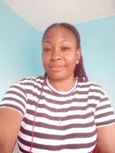 Chancelle 38 years Douala Cameroon