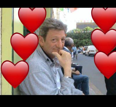 Xavier 57 ans Calais France