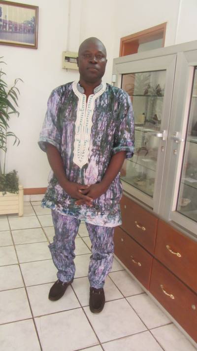 Herman 53 ans Yaoundé Cameroun
