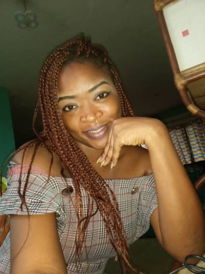 Joseline 27 ans Libreville Gabon