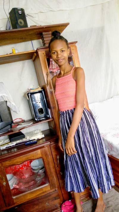 Arcilas 19 ans Sambava Madagascar