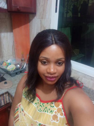 Ruth 31 ans Yaoundé  Cameroun