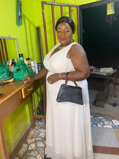 Rondelle 53 years Yaounde  Cameroon