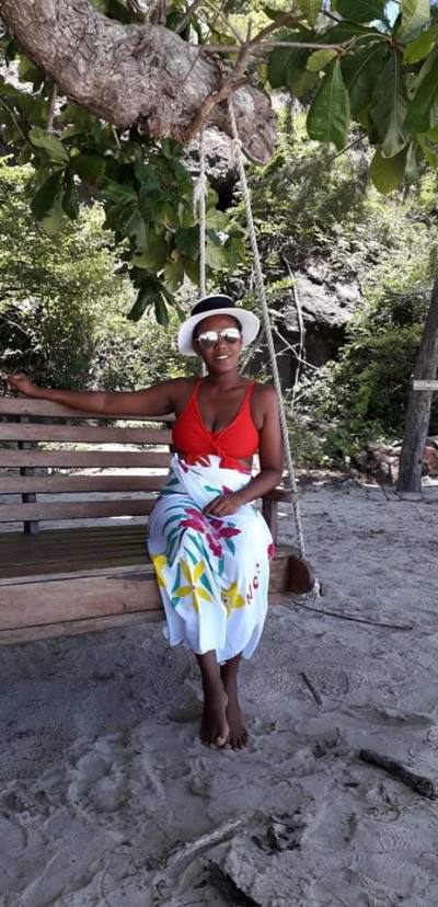 Dalia 29 ans Ambilibe Madagascar