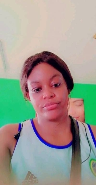 Amanda 31 ans Libreville  Gabon