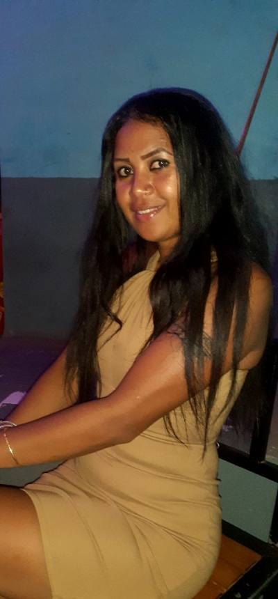 Francisca 31 ans Antsiranana Madagascar