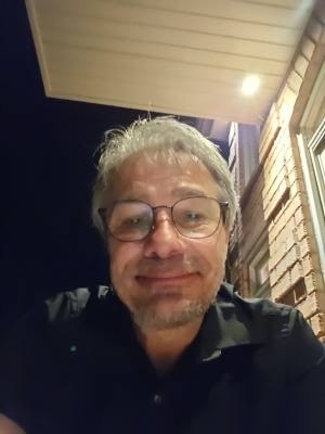 Yves 60 ans Lévis Canada