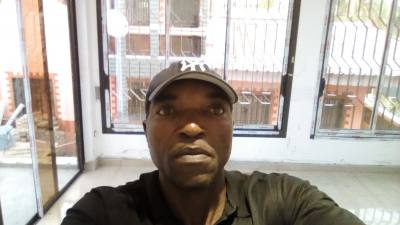 Mathurin 49 ans Douala  Cameroun